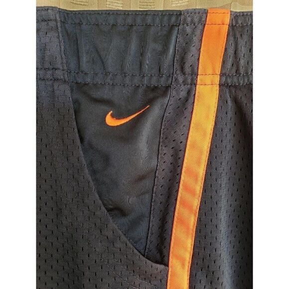Nike Women's Shorts Mesh Running Shortie Shorts Medium - Picture 5 of 6